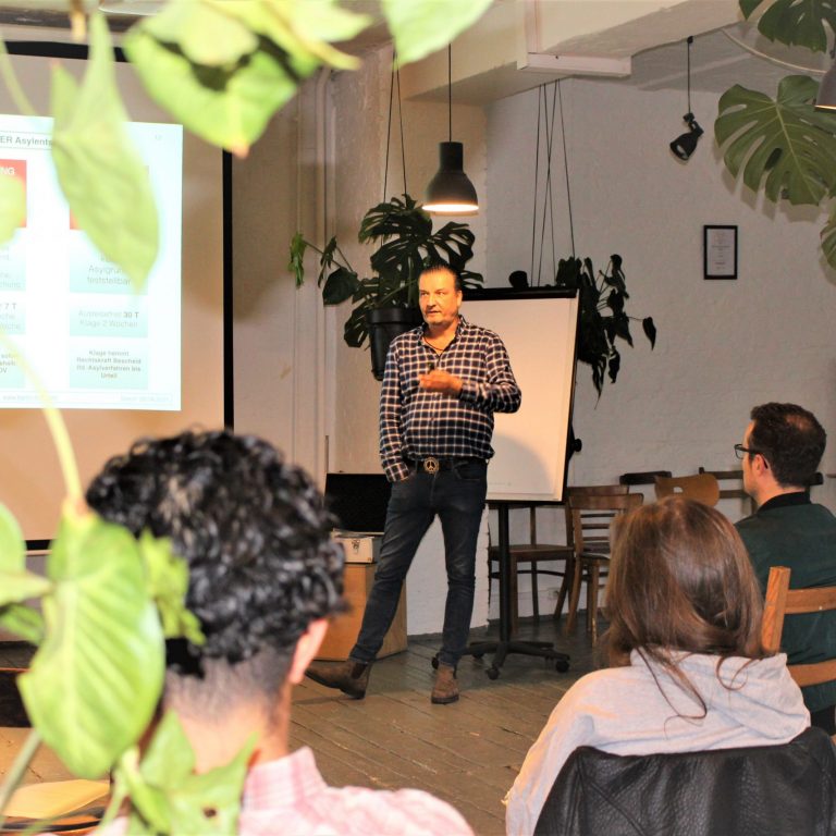 Referent Chrstian Lüder bei der Fortbildung