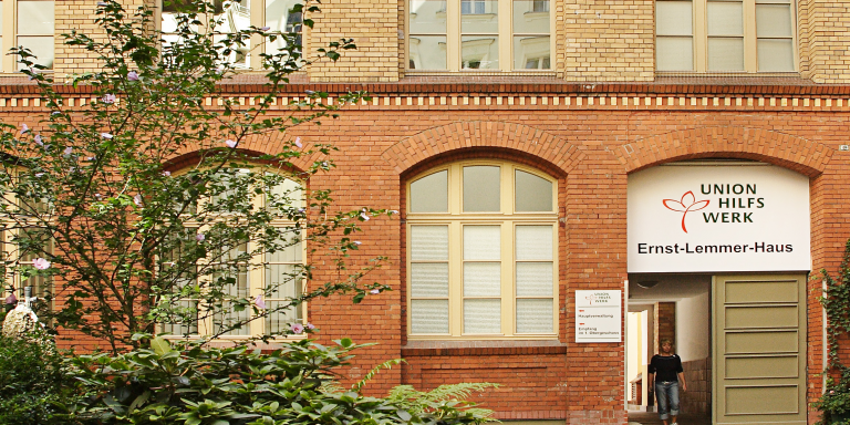 Fassade de Ernst-Lemmer-Hauses