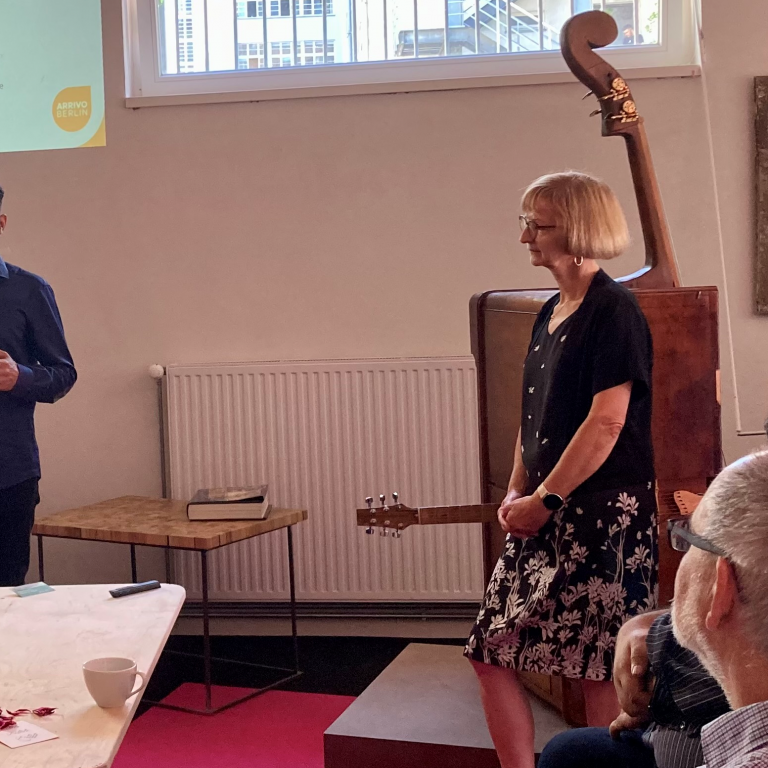 Hassoumi-ohne Hassoumi Moctar Agali bei seinem Vortrag